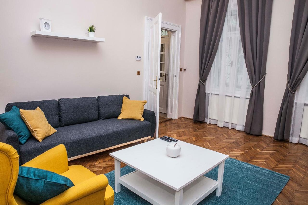 Fullmoon Apartments 1 Szegedin Exterior foto